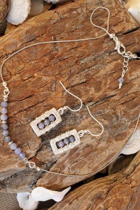 Tanzanite Natural Healing Gemstone Necklace 16 inch AND Earrings 